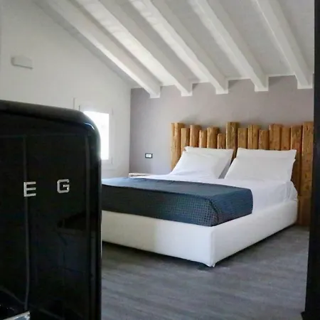 Kibo Urban Lodge Chioggia Adults Only-3